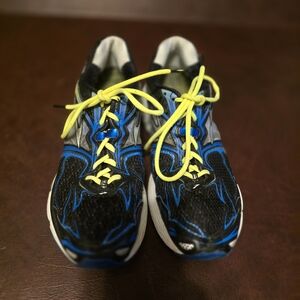 Brooks Kids Black and Blue Sneakers with Yellow Accents